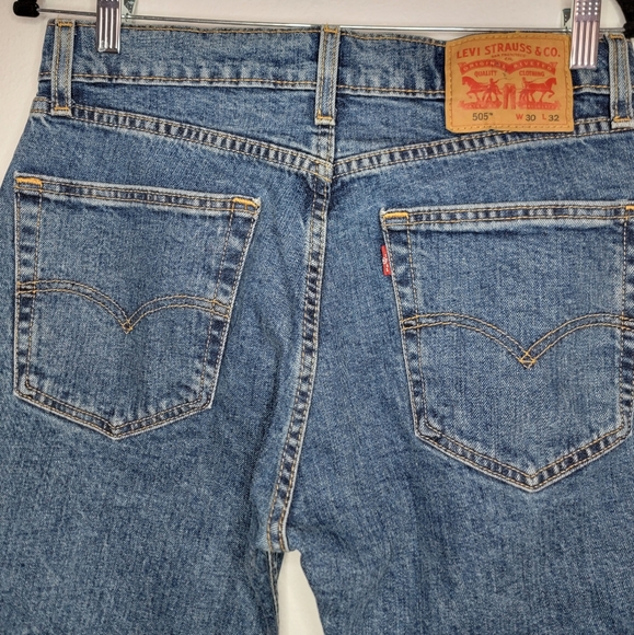 Levi's Men's 505 Blue Jeans Regular Straight Stretch Size Waist 30 Length 32 (1) - Picture 4 of 7